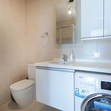 1 Bedroom At Atasehir Κωνσταντινούπολη
