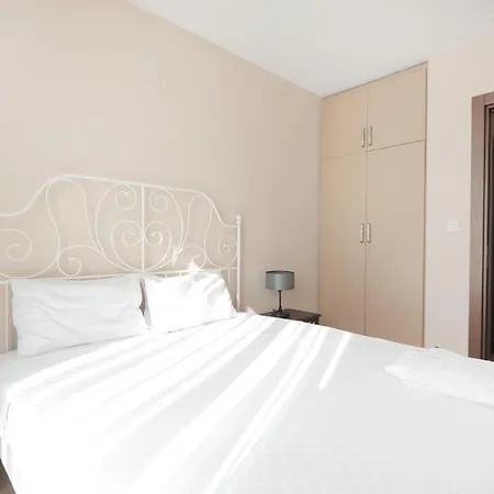1 Bedroom At Atasehir